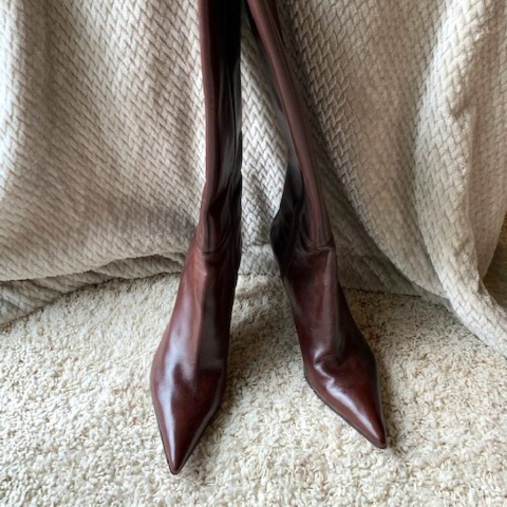 Nine West - Botamy Brown Leather in Size 10m
